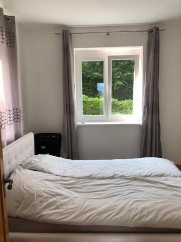 Velden View Ferienwohnung Mit Grosser Sonnenterrasse Und See- Und Karawankenblick Velden am Wörthersee Dış mekan fotoğraf